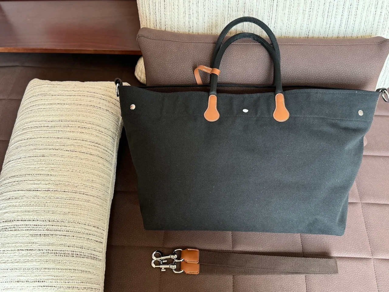 Hermes Aline Tote in Green · view 1