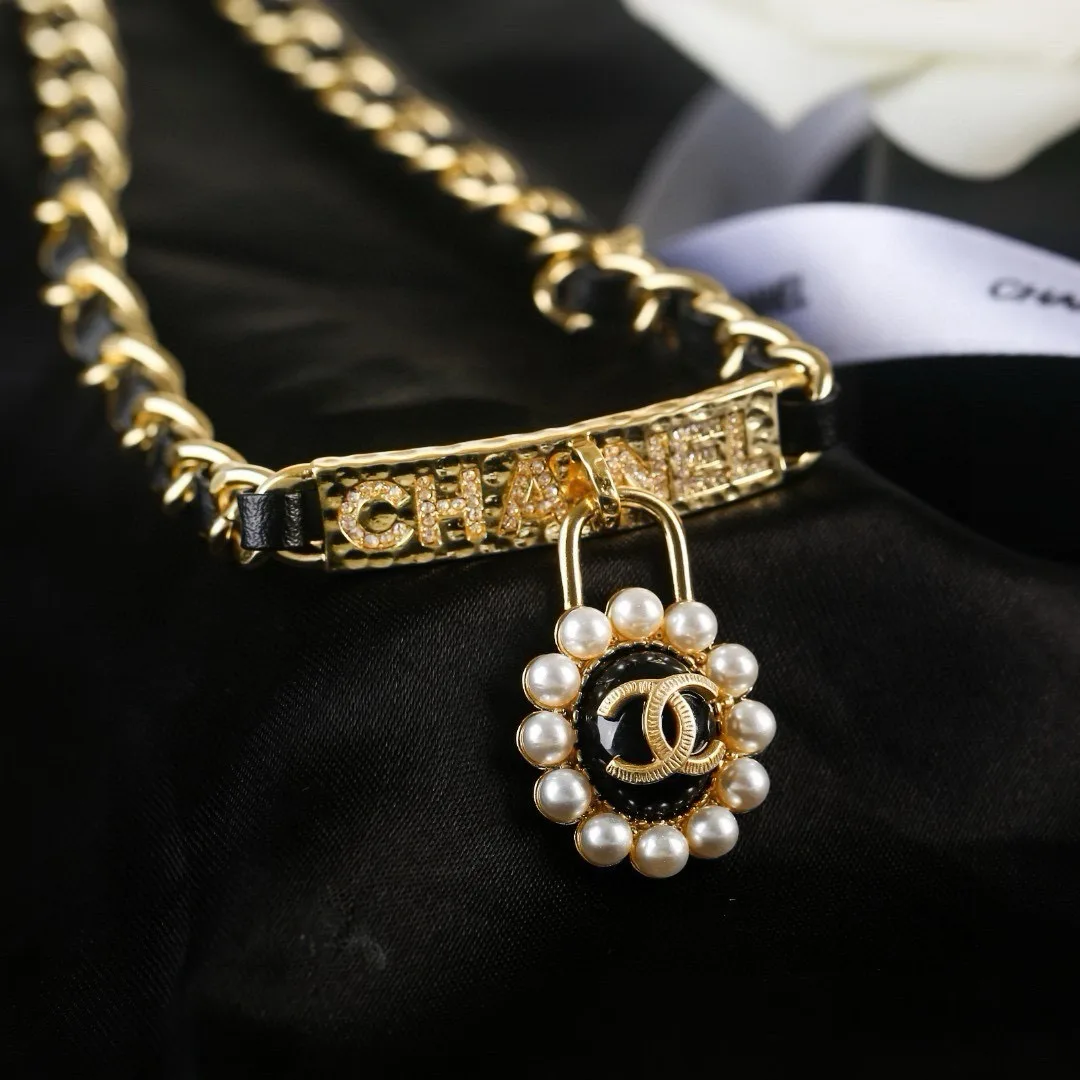 Chanel Lambskin Chain Belt in Gold · view 6