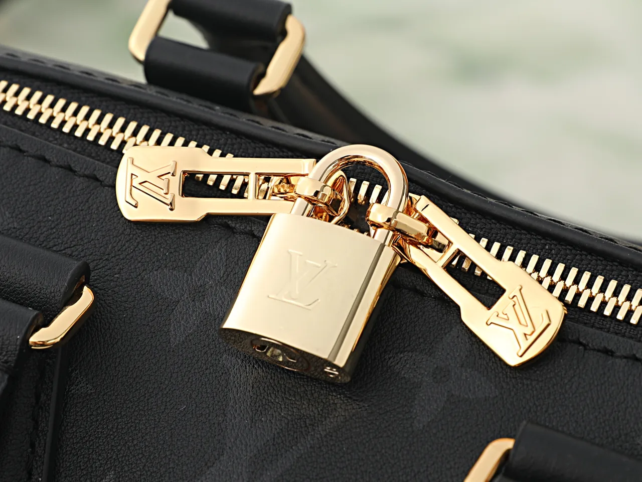 Louis Vuitton Cowhide Quilted Monogram Handbag in Black · view 6