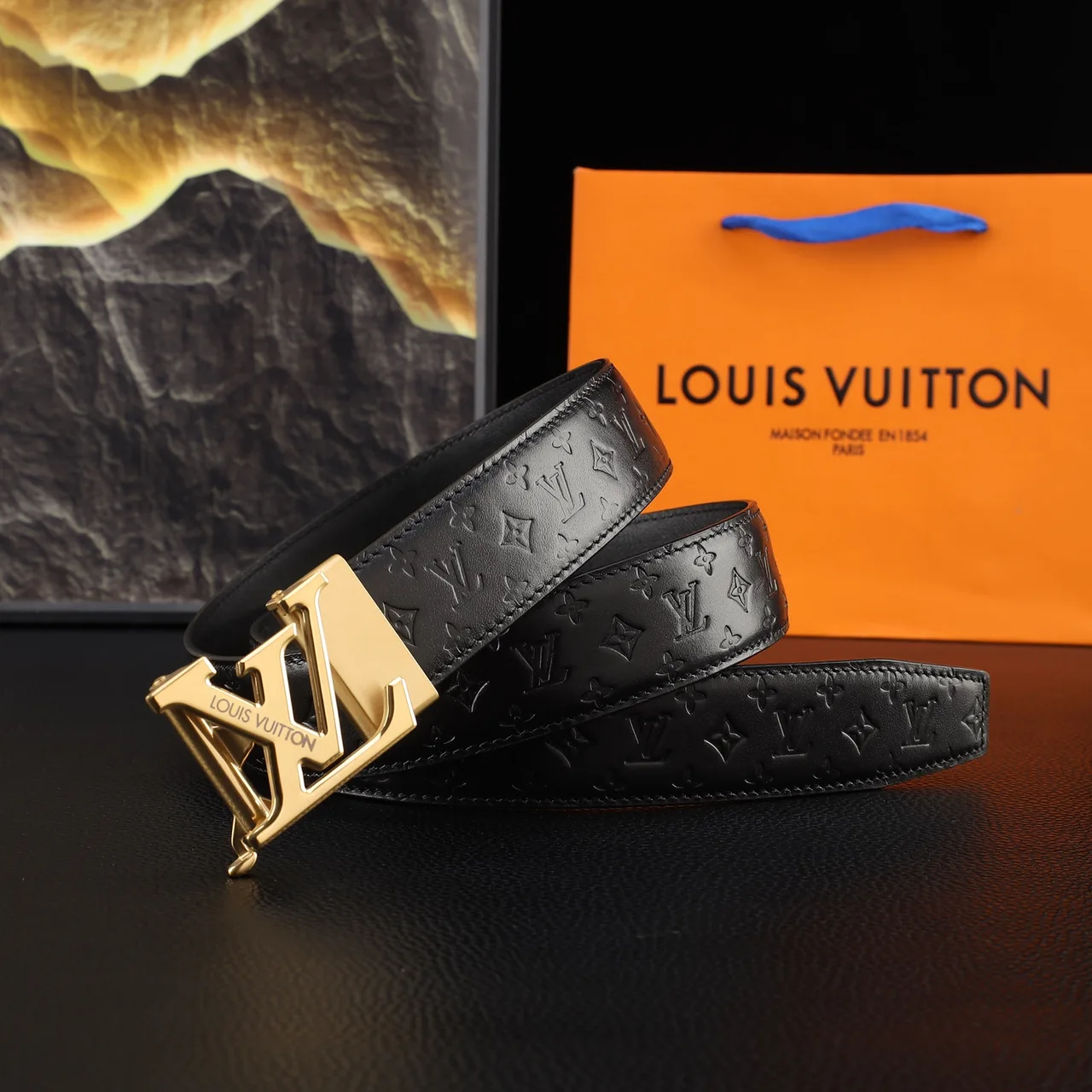 Louis Vuitton Belt in Black · view 4