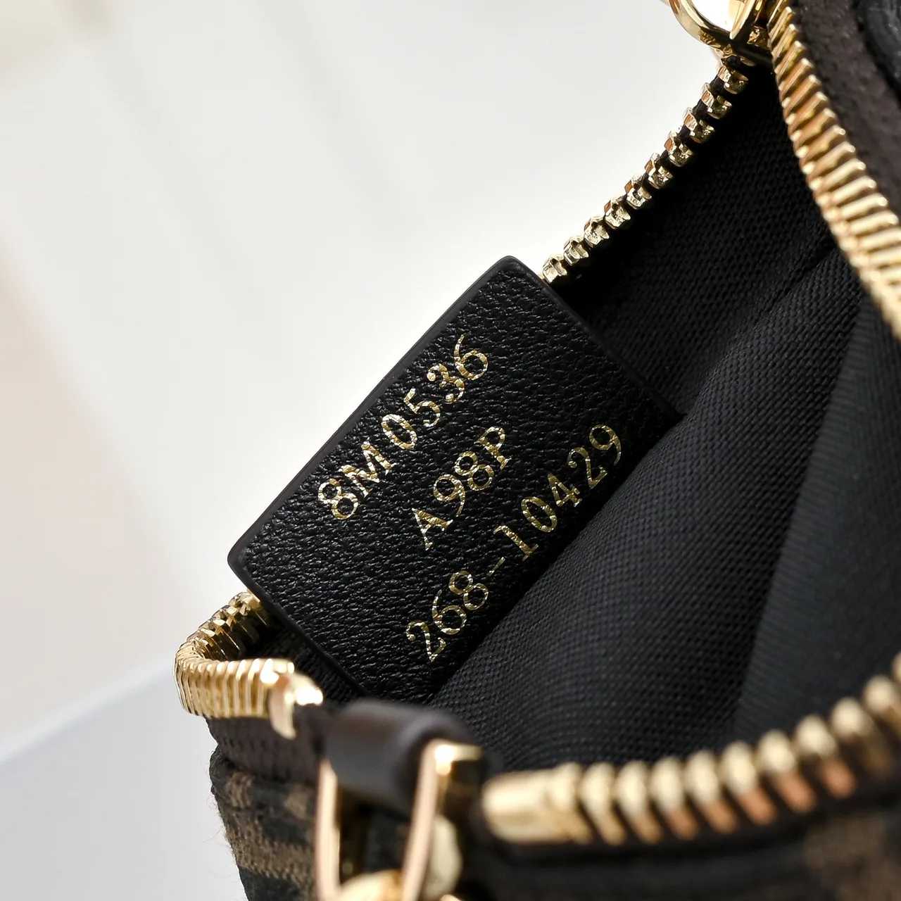 Fendi Chain Pouch in Brown · view 7