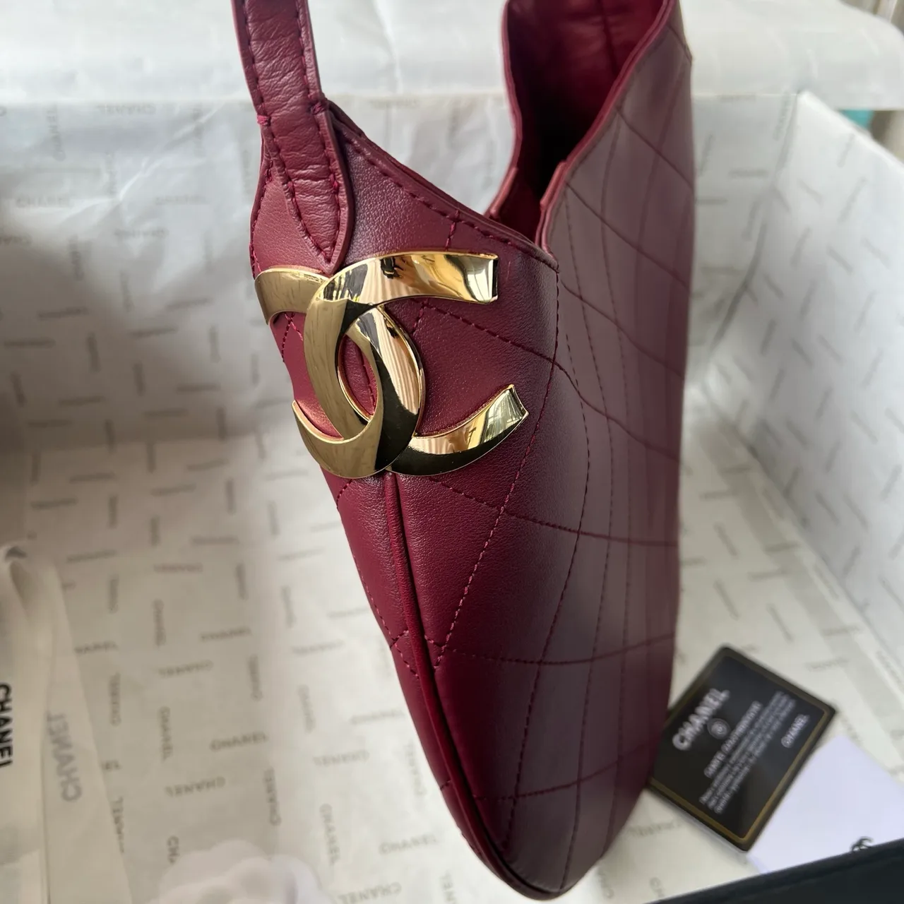 Chanel Quilted Hobo Bag in Burgundy · view 4