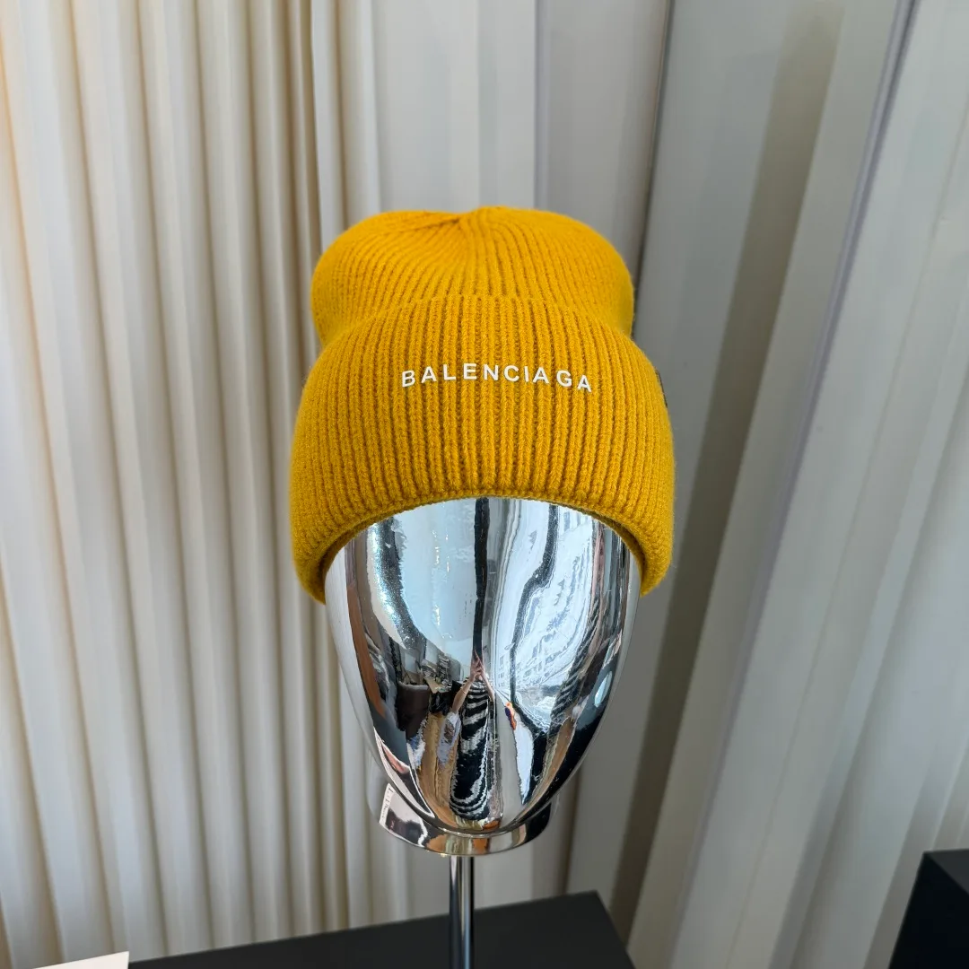 Balenciaga Beanie in Yellow · view 3