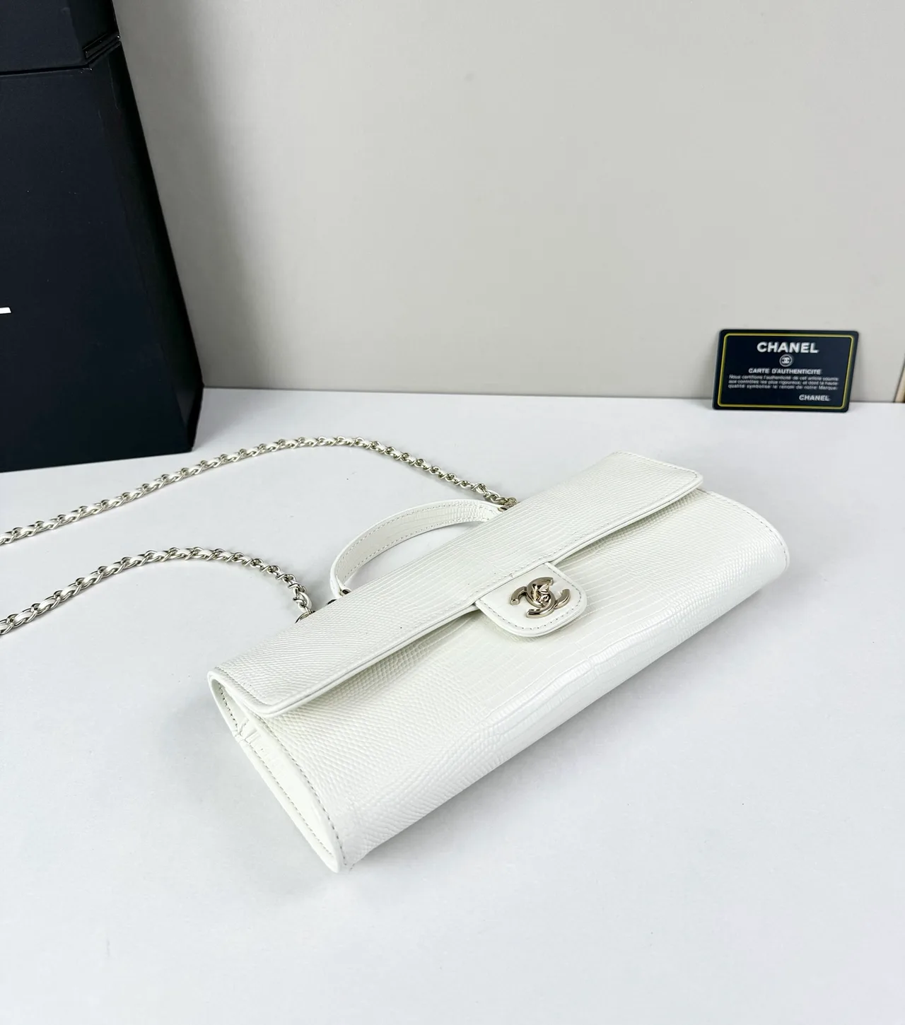 Chanel Baguette Top-Handle Clutch in White · view 4