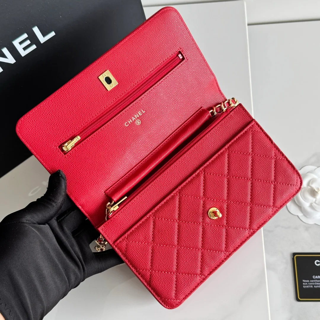 Chanel Calfskin Quilted Clutch in Red · view 7