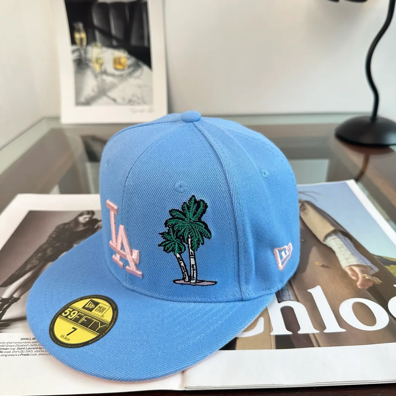 New Era LA fitted graphic cap in Black & Yellow & Red & Blue · view 3
