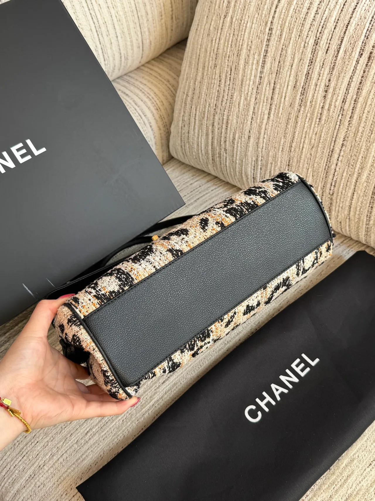 Chanel Baguette Leopard-Pattern Long-Handle Tote in Beige · view 5