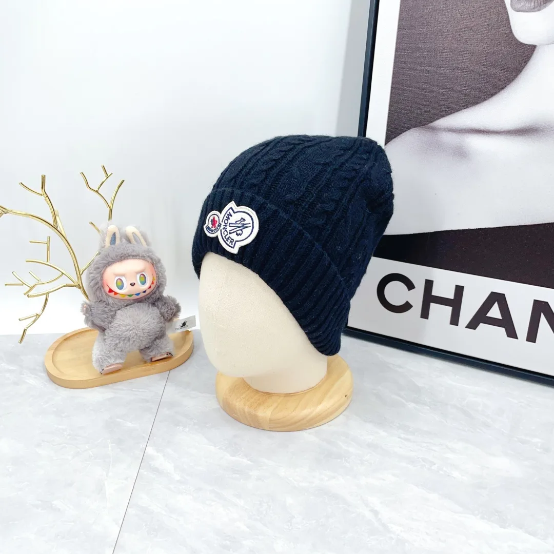 Moncler Wool Ribbed Hat Scarf and Gloves Set in Blue · view 3