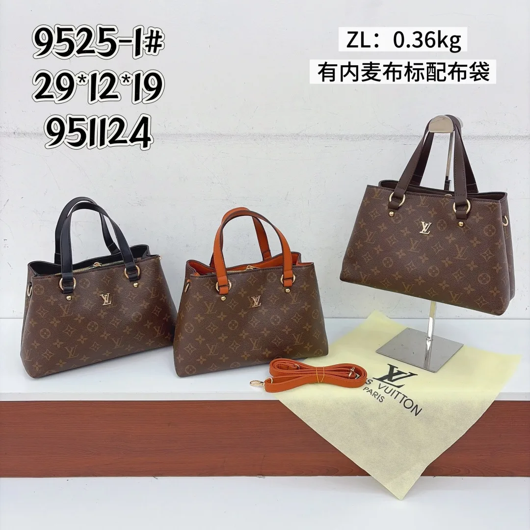 Louis Vuitton Monogram tote in Brown · view 8