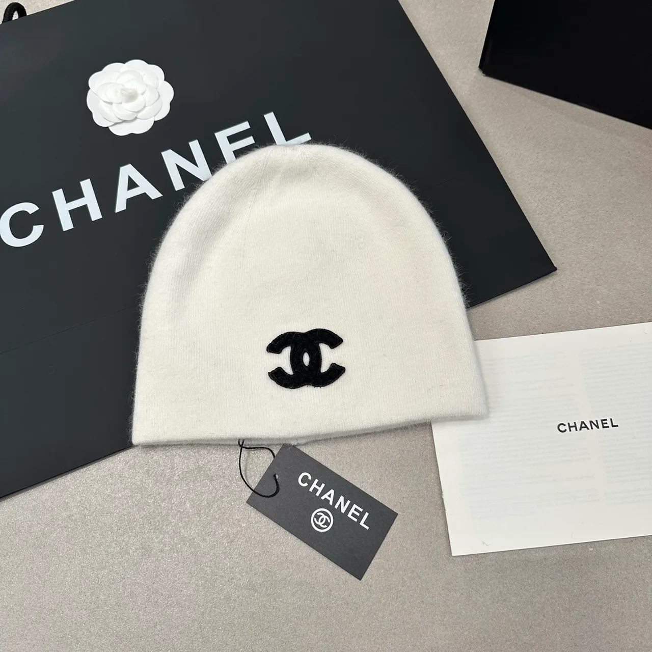 Chanel CC knit beanie in White & Black · view 1