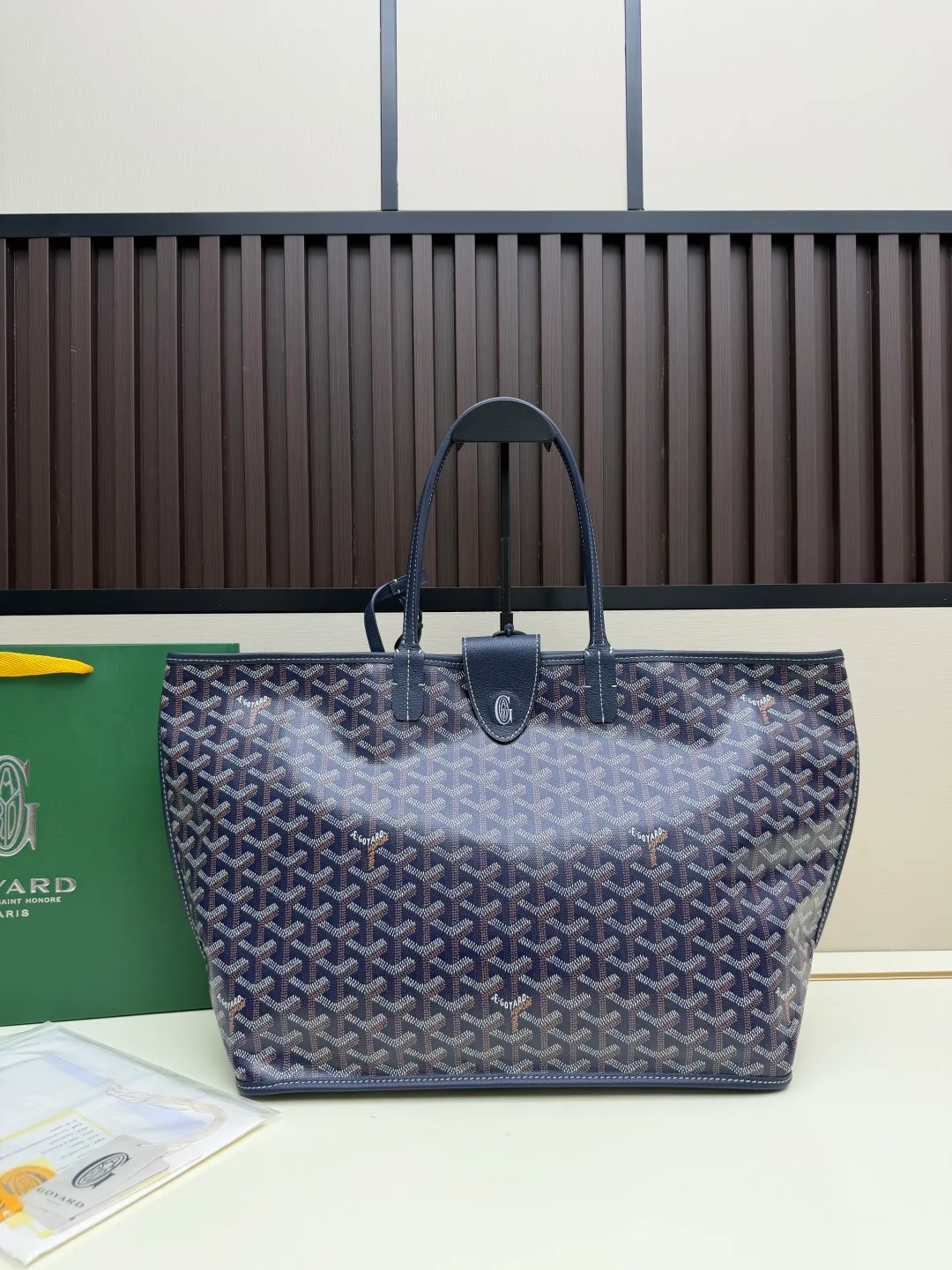 Goyard Canvas Smooth Saint Louis Tote in Blue · view 2