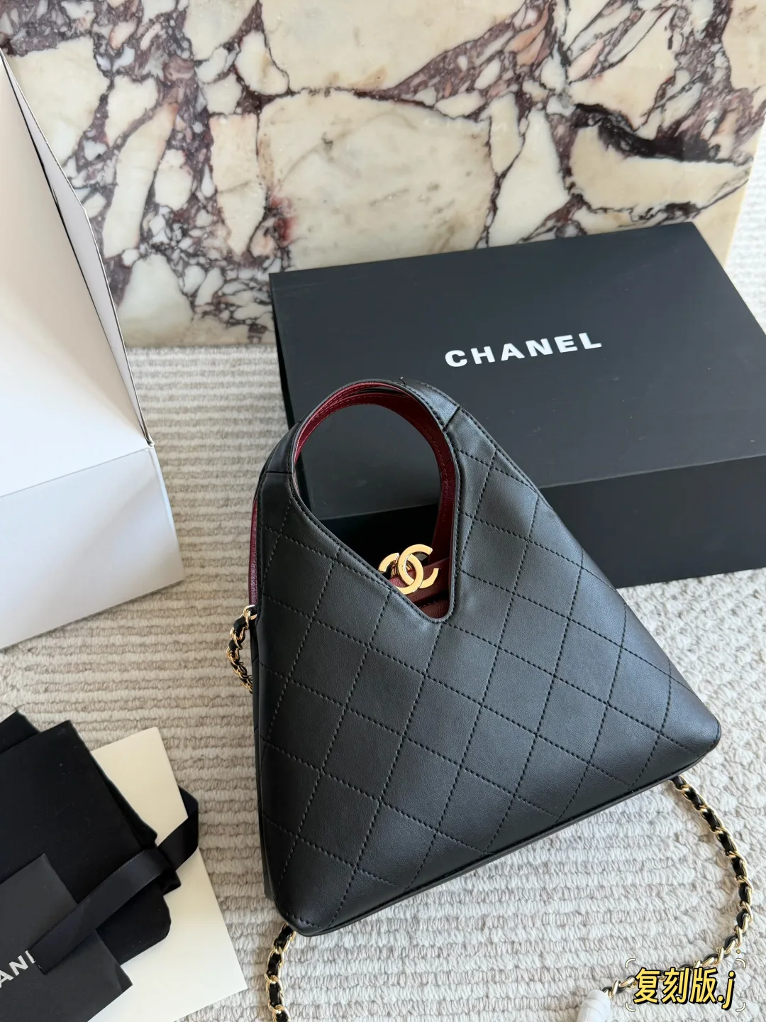 Chanel Quilted Glossy Crossbody Bag in Black · view 5