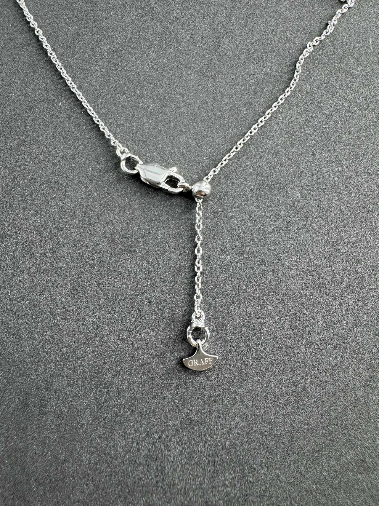 Graff Butterfly necklace in Silver & Gold · view 3