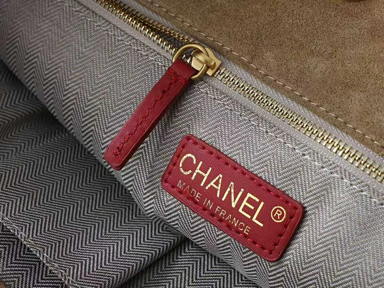 Chanel Quilted Hobo Bag in Tan · view 8