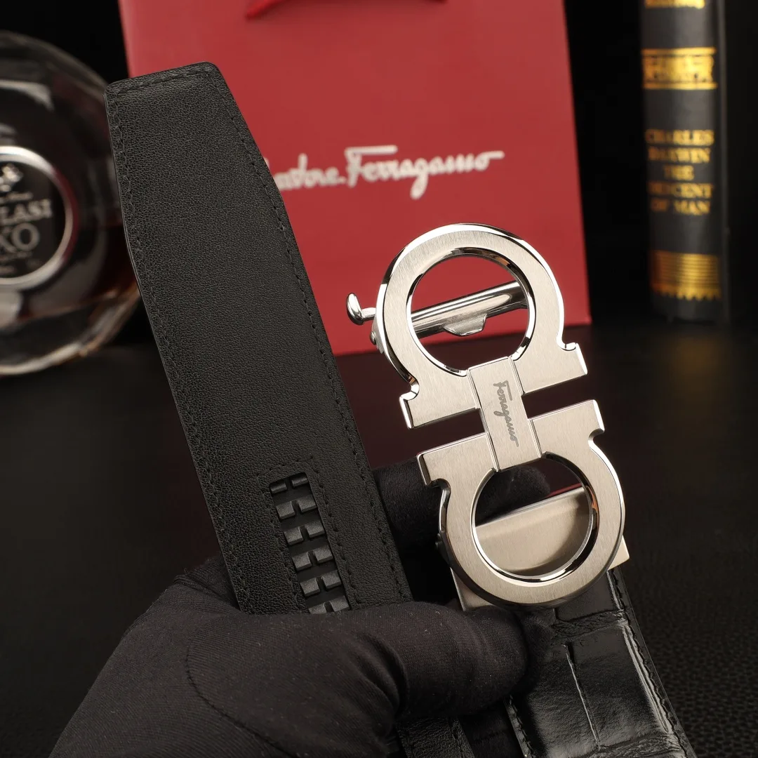 Ferragamo Gancini automatic belt in Black · view 6