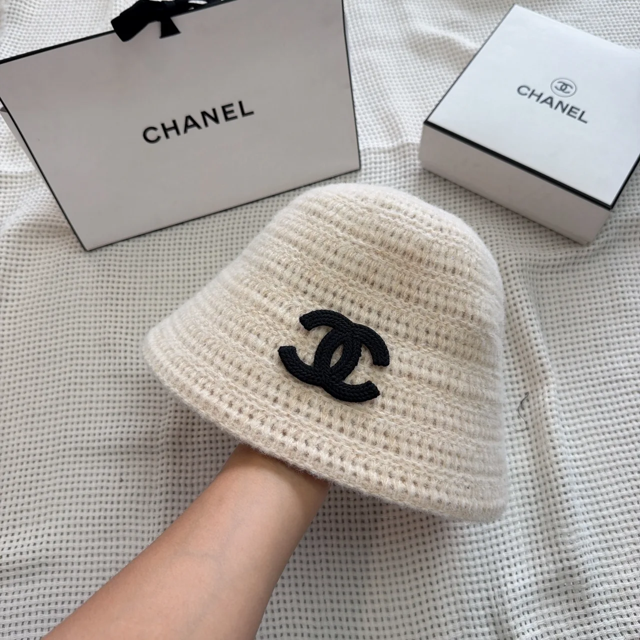 Chanel Knit CC bucket hat in Black & Tan & Cream · view 6