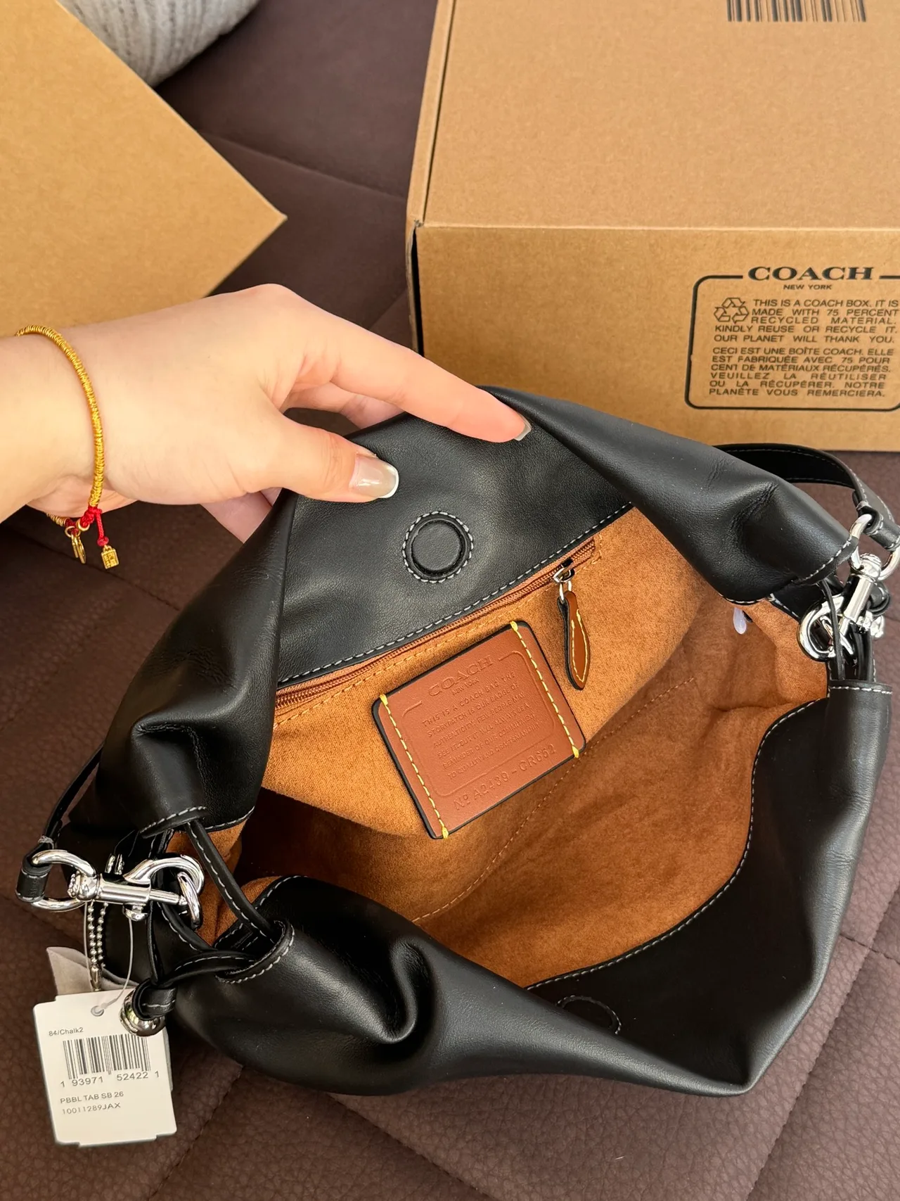 Coach Smooth Ruched shoulder bag in Black · view 8