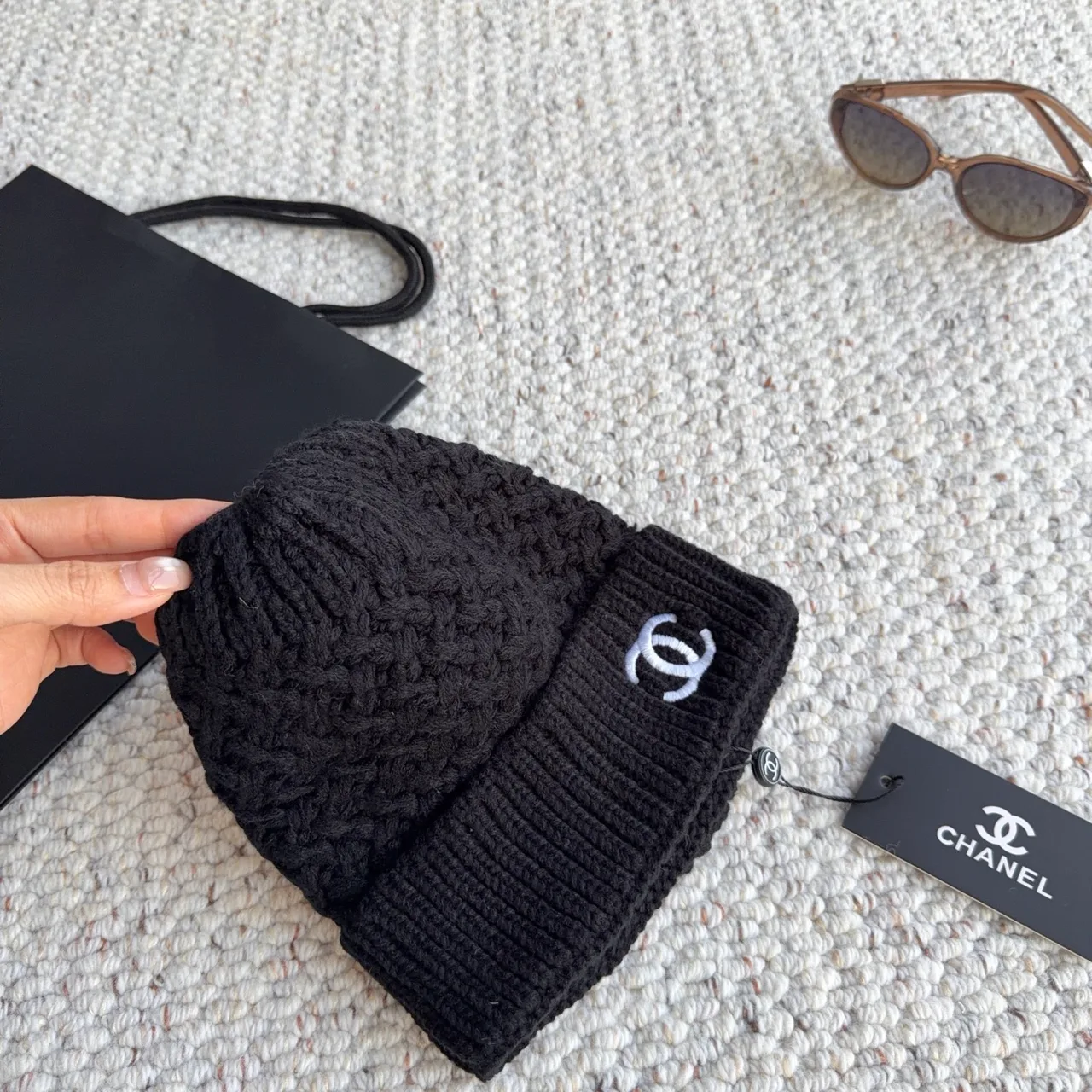 Chanel Beanie in Black · view 5