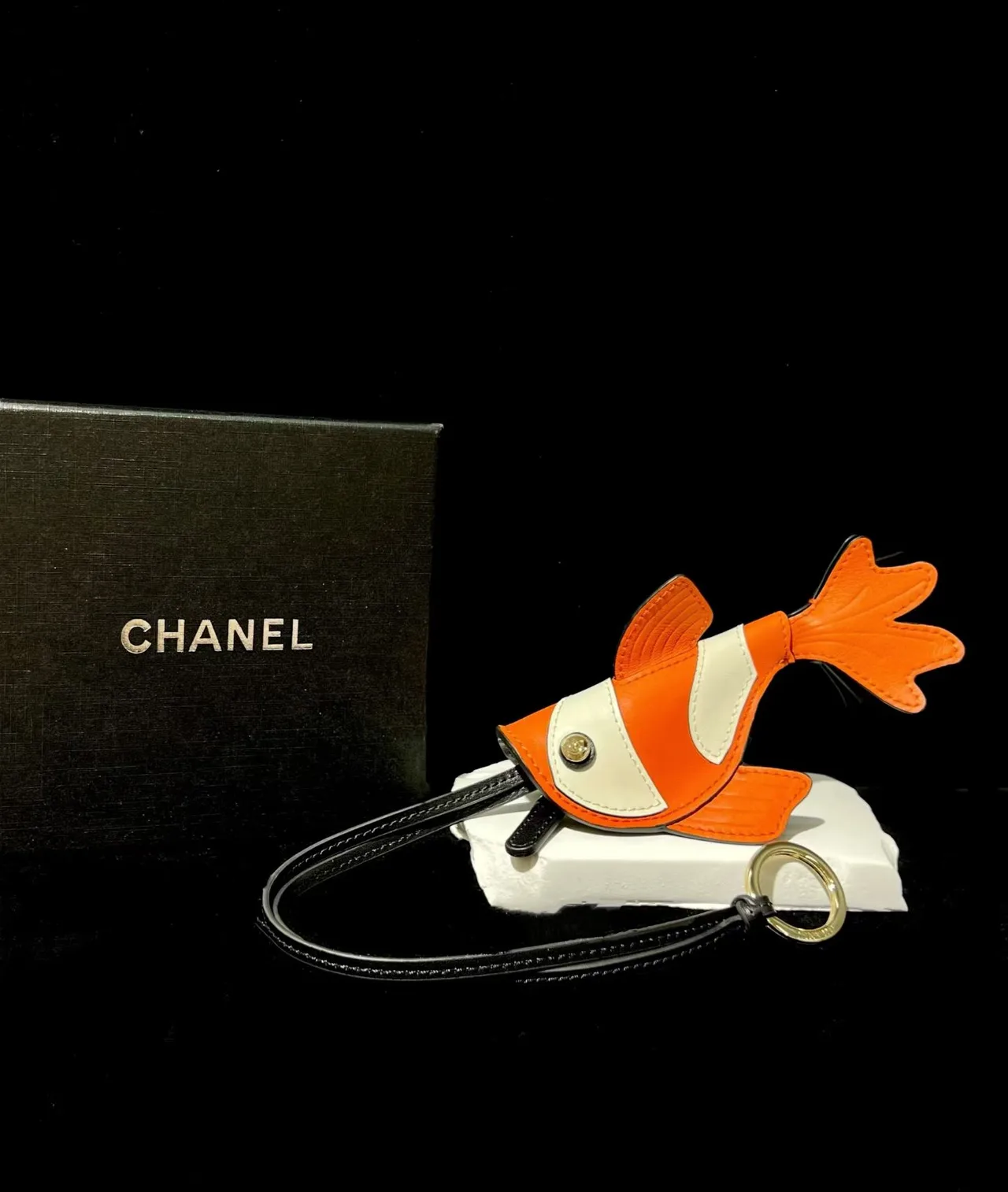 Loewe Fish Bag Charm in Orange & Black · view 3