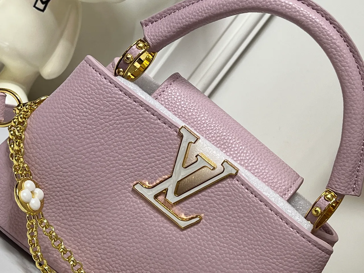 Louis Vuitton Cowhide Handbag in Purple · view 5