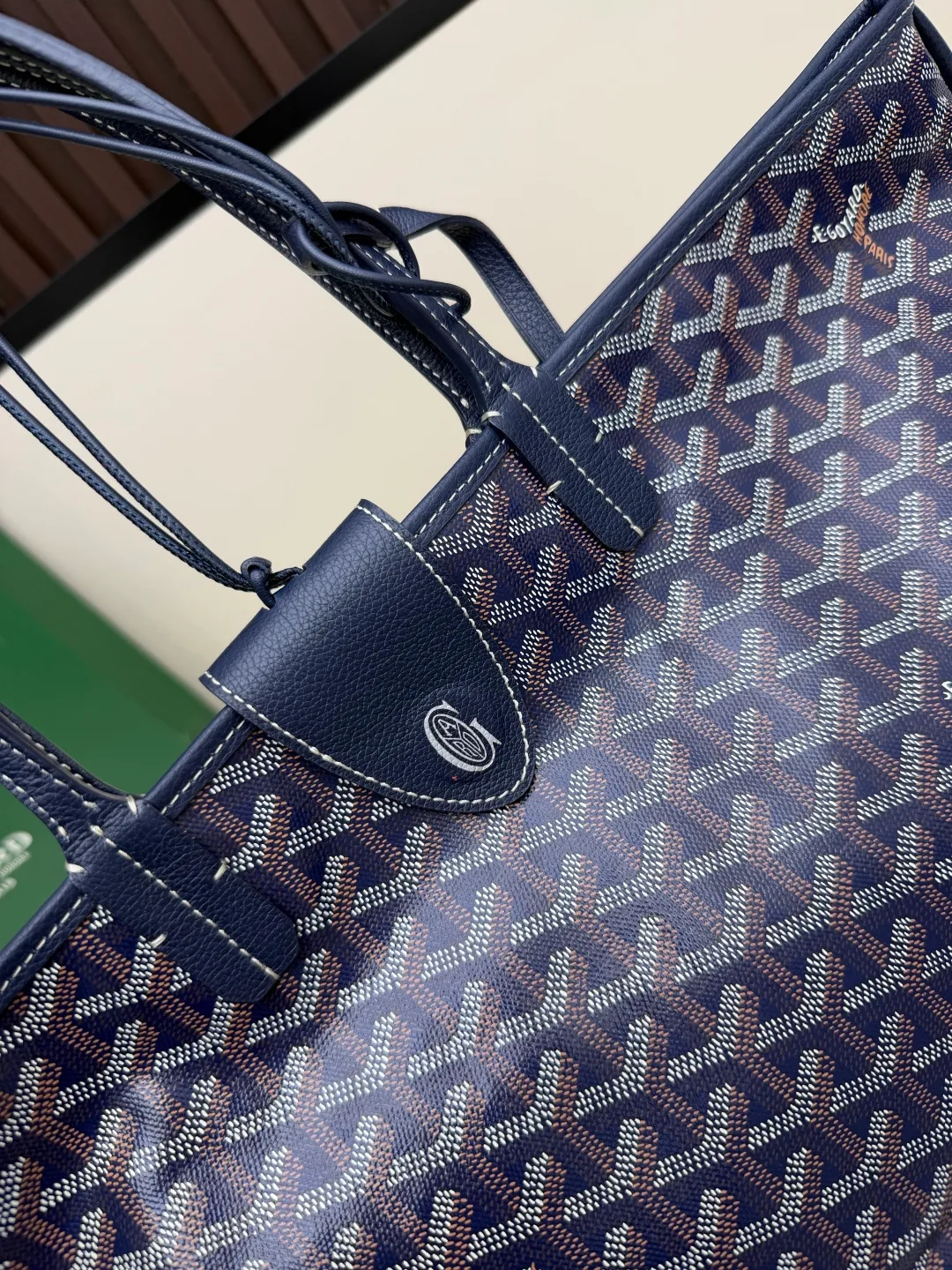 Goyard Canvas Smooth Saint Louis Tote in Blue · view 3