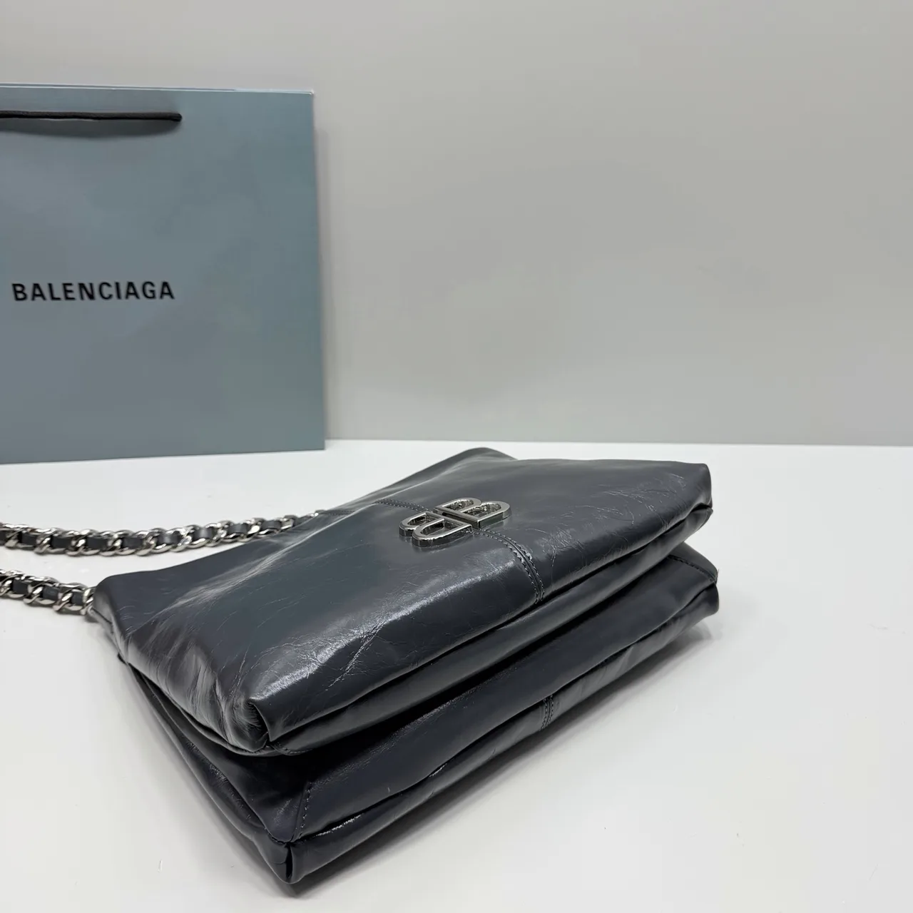 Balenciaga Cowhide Glossy Tote in Black · view 6