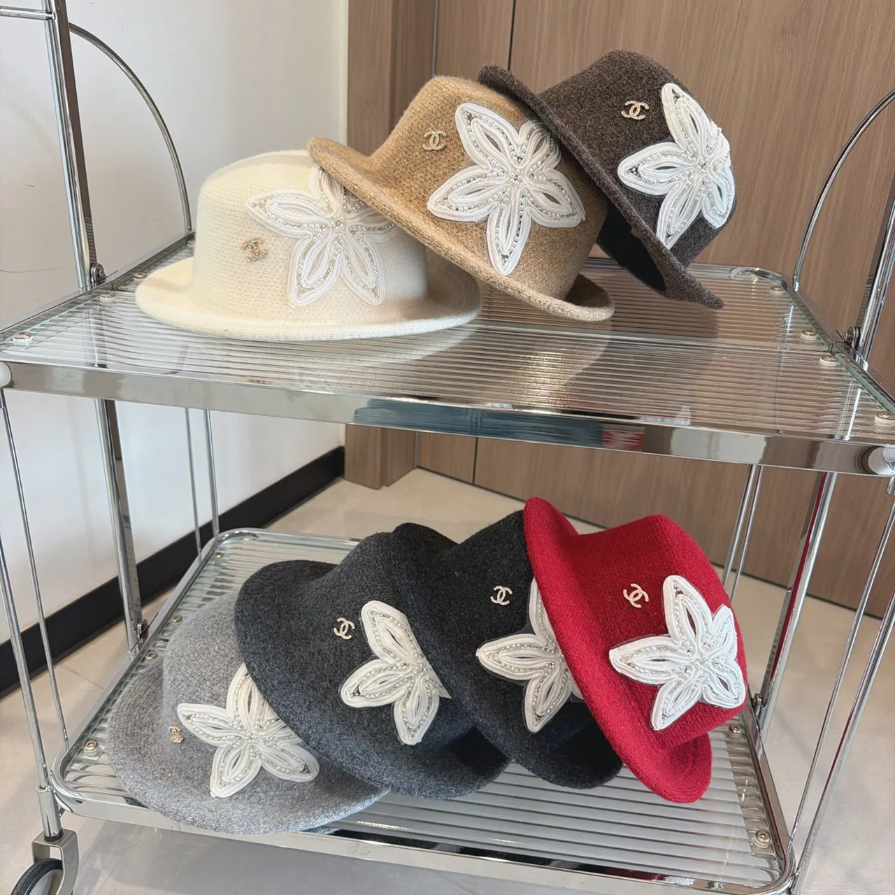 Chanel Flower knit bucket hat in Brown & Grey & Black & Cream & Red · view 7