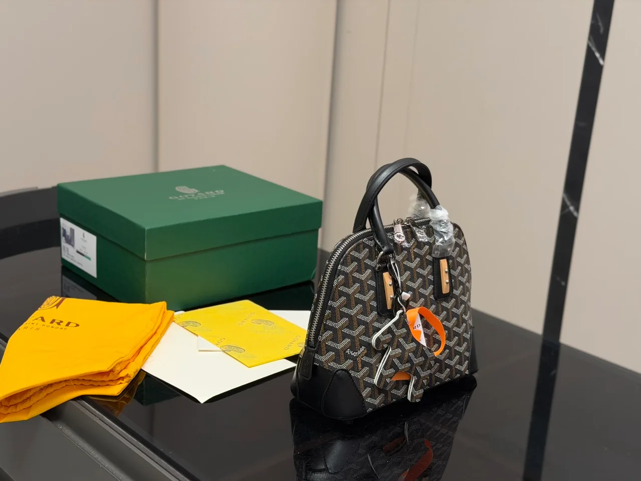 Goyard Leather Monogram Vendome Handbag in Grey · view 3