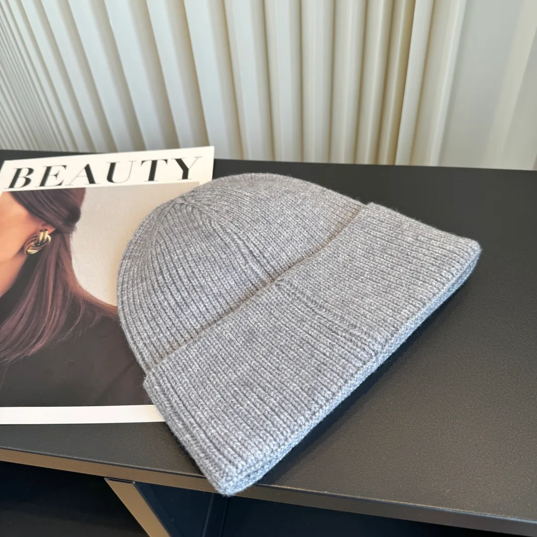 Balenciaga Beanie in Grey · view 8