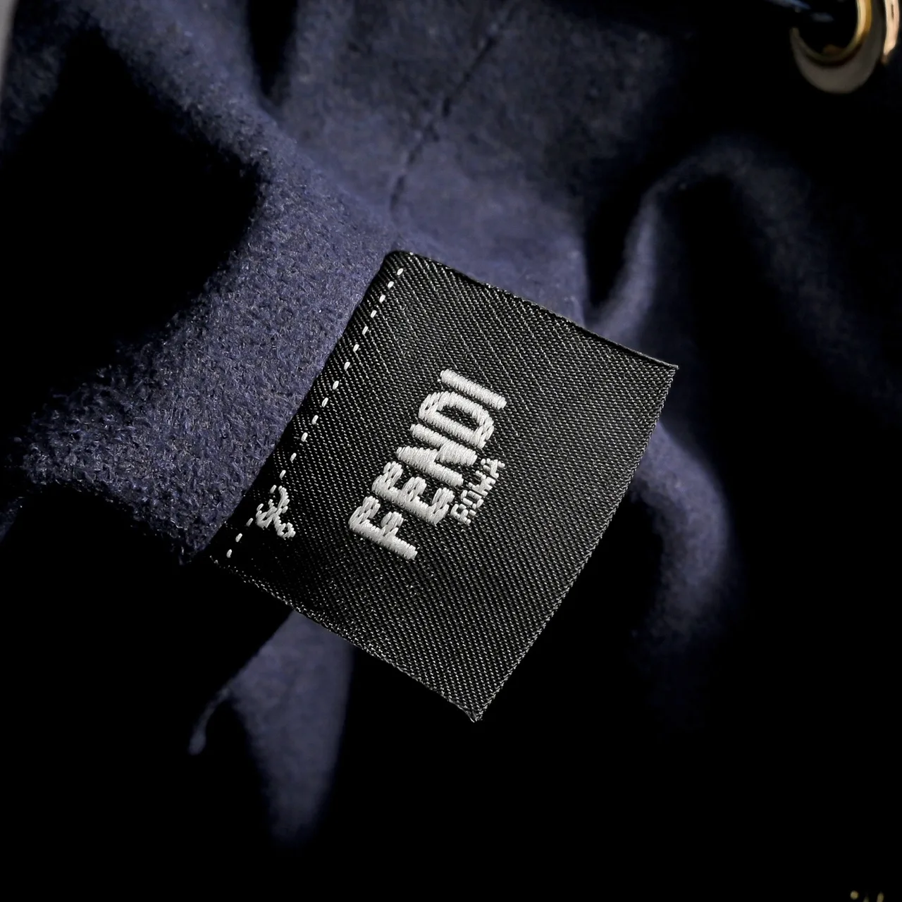 Fendi Bucket Bag in Blue · view 7