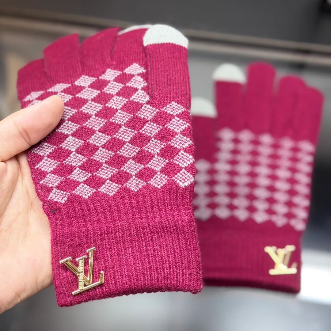 Louis Vuitton Wool Check Hat Scarf and Gloves Set in Pink · view 8