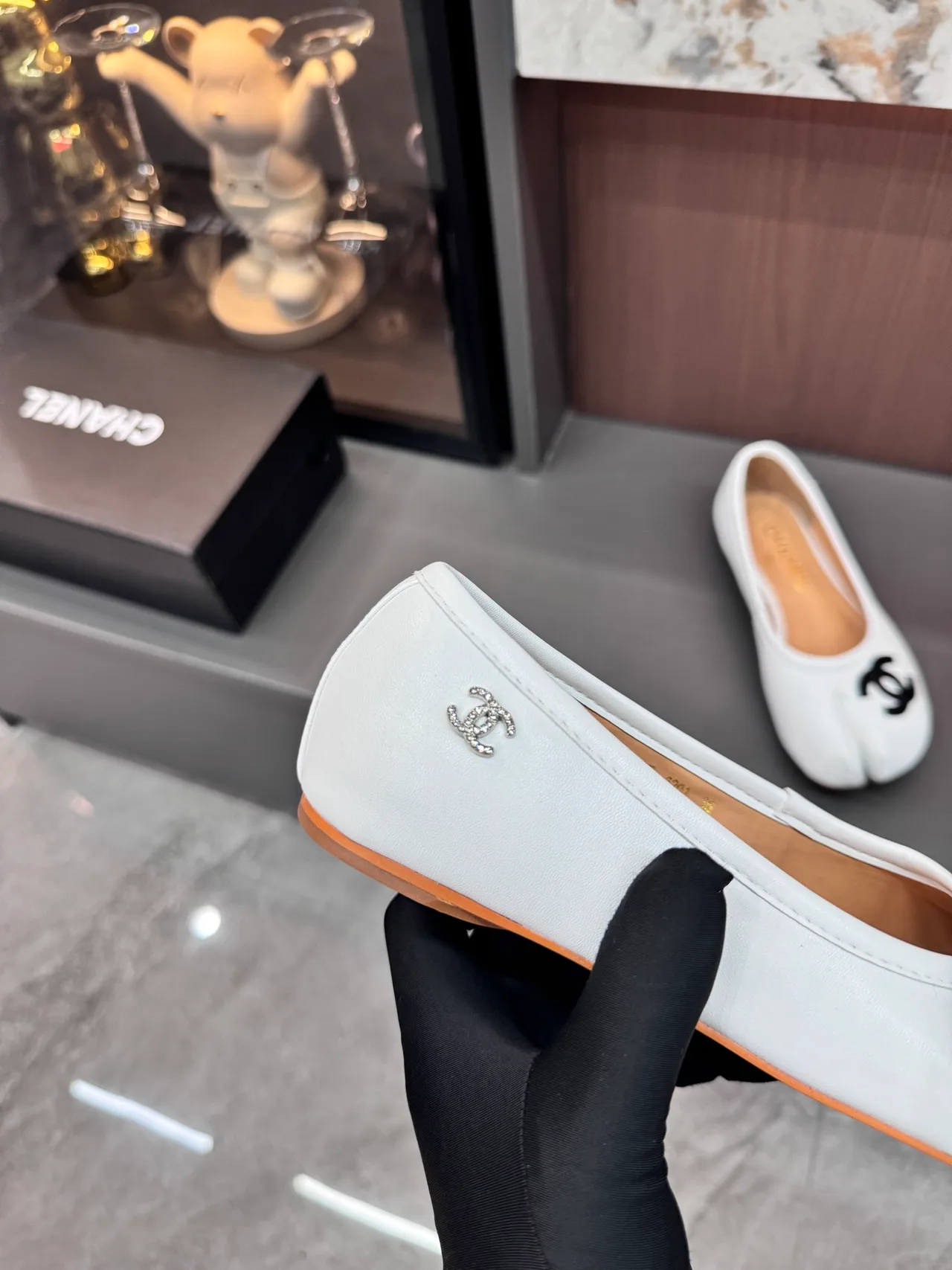 Chanel Glossy Ballet Flats in White · view 7