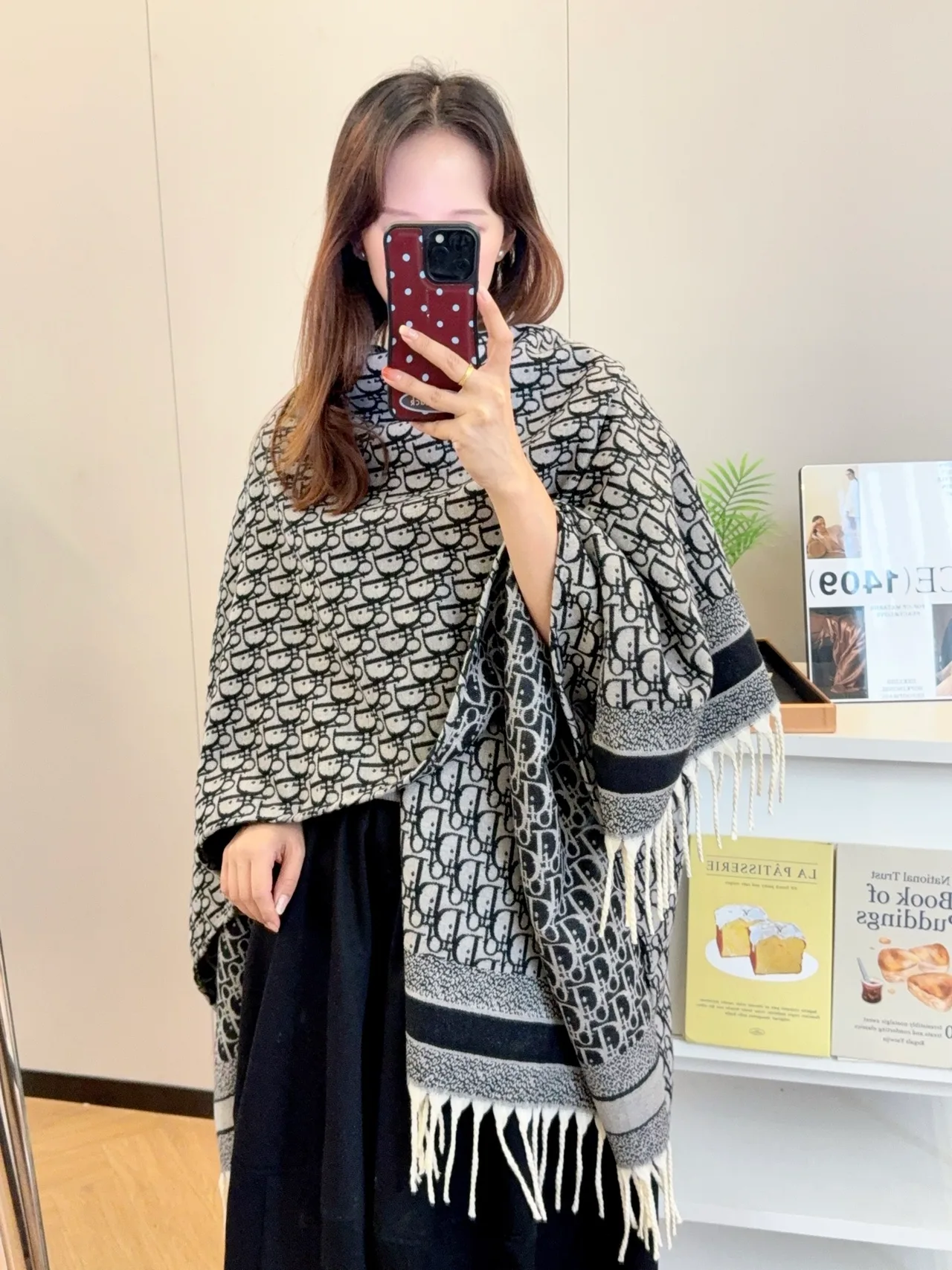 Dior Cashmere Poncho in White · view 5