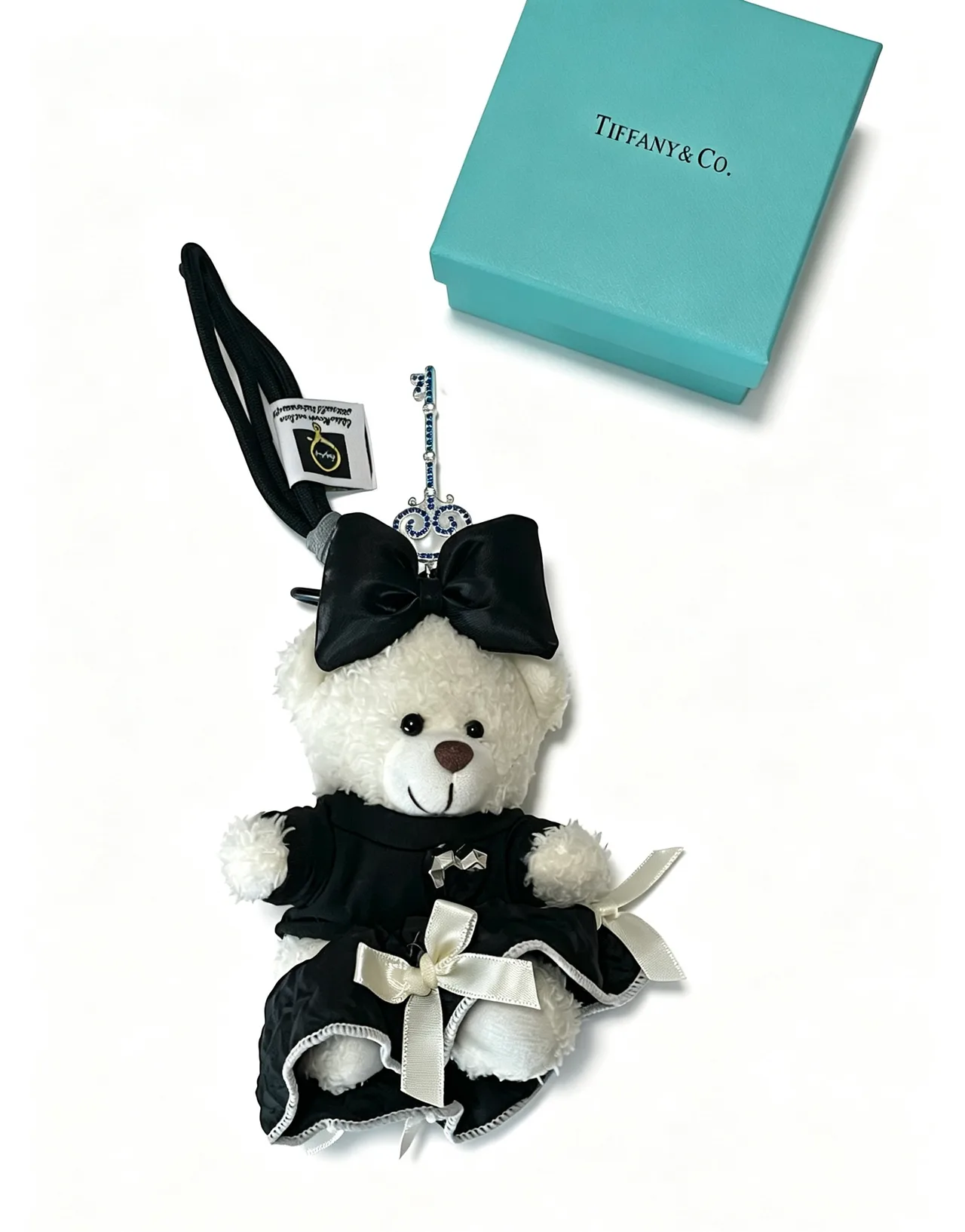 Tiffany & Co. Cat Keychain in White · view 6