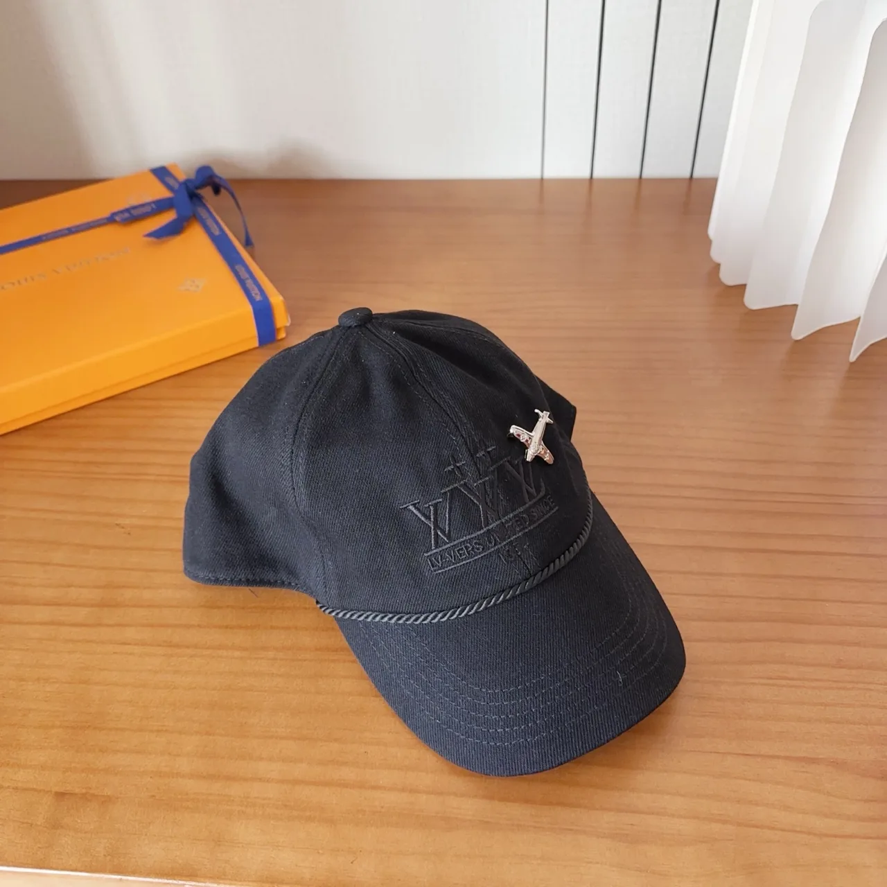Louis Vuitton Baseball Cap in Black · view 6