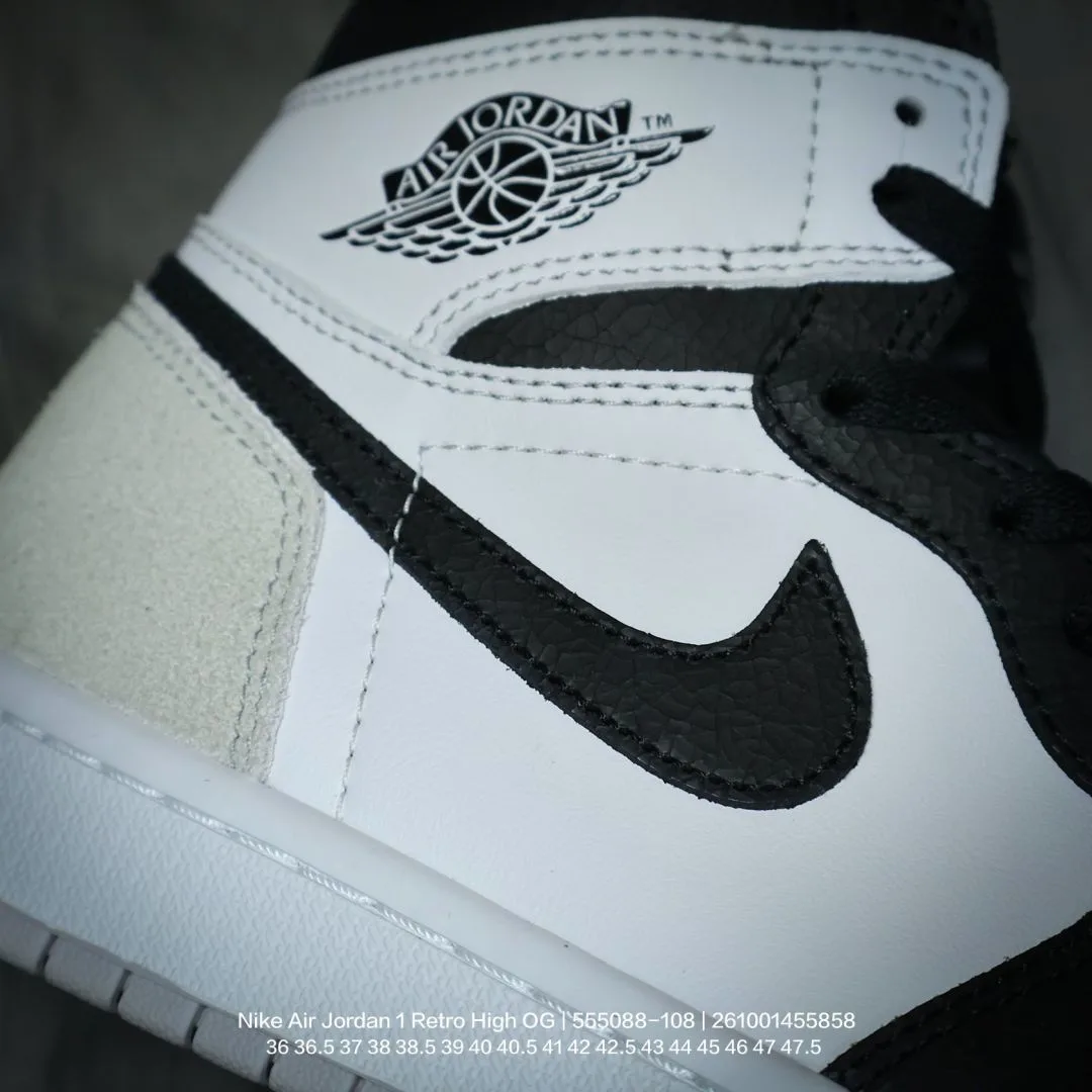 Nike High-Top Sneakers in Black · view 7