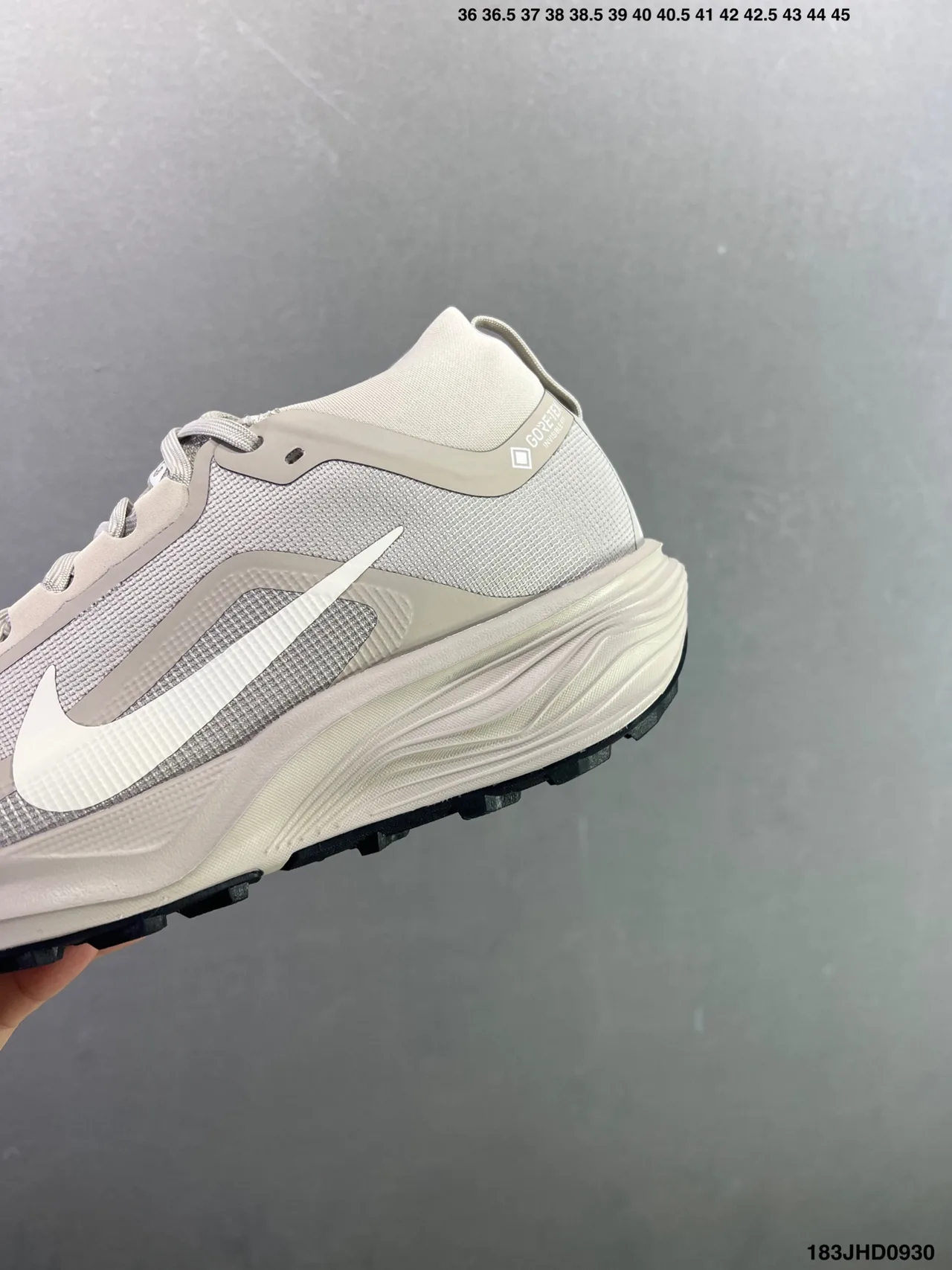 Nike Sneakers in Grey · view 7