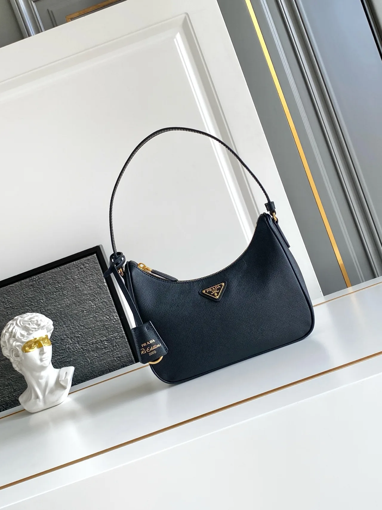 Prada Re-Edition 2005 Saffiano Leather Shoulder Bag in Black · view 1