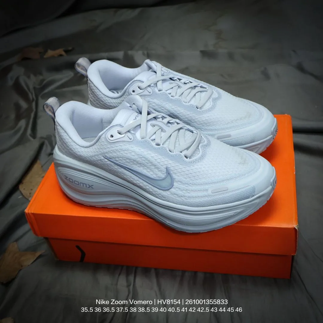 Nike Sneakers in Grey & White & Yellow & Green & Blue & Pink · view 7