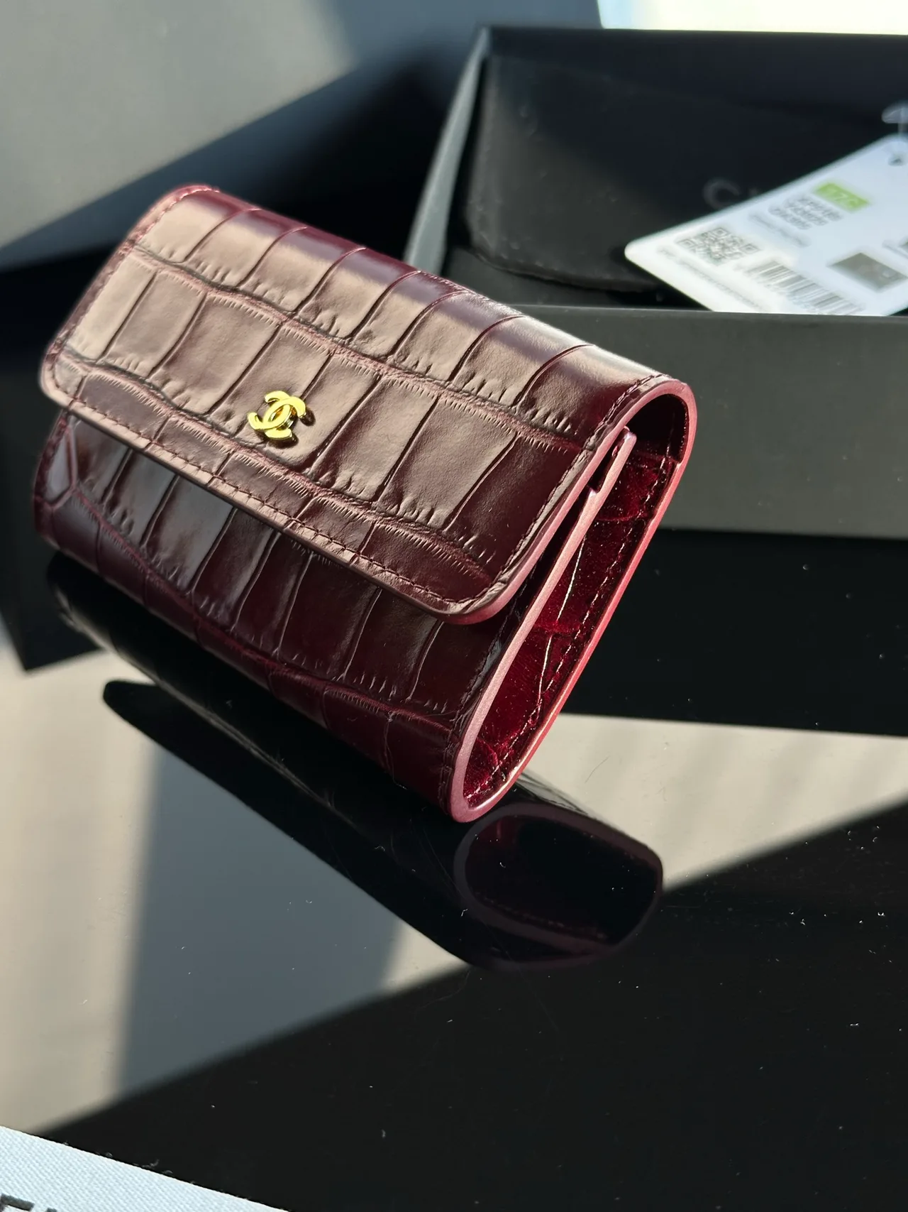Chanel Glossy Wallet in Burgundy · view 1