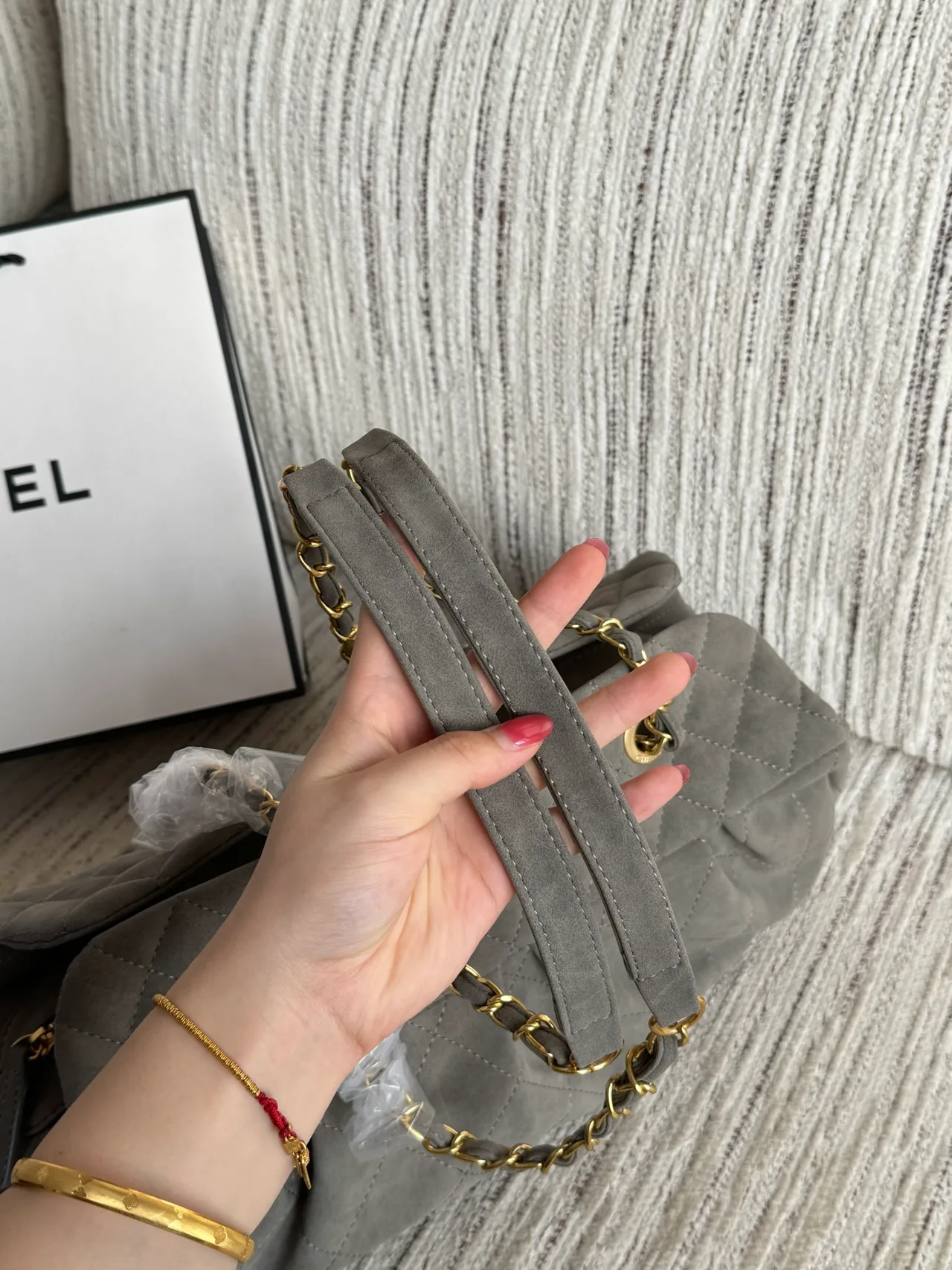 Chanel Quilted Matte Hobo Clutch in Grey · view 5