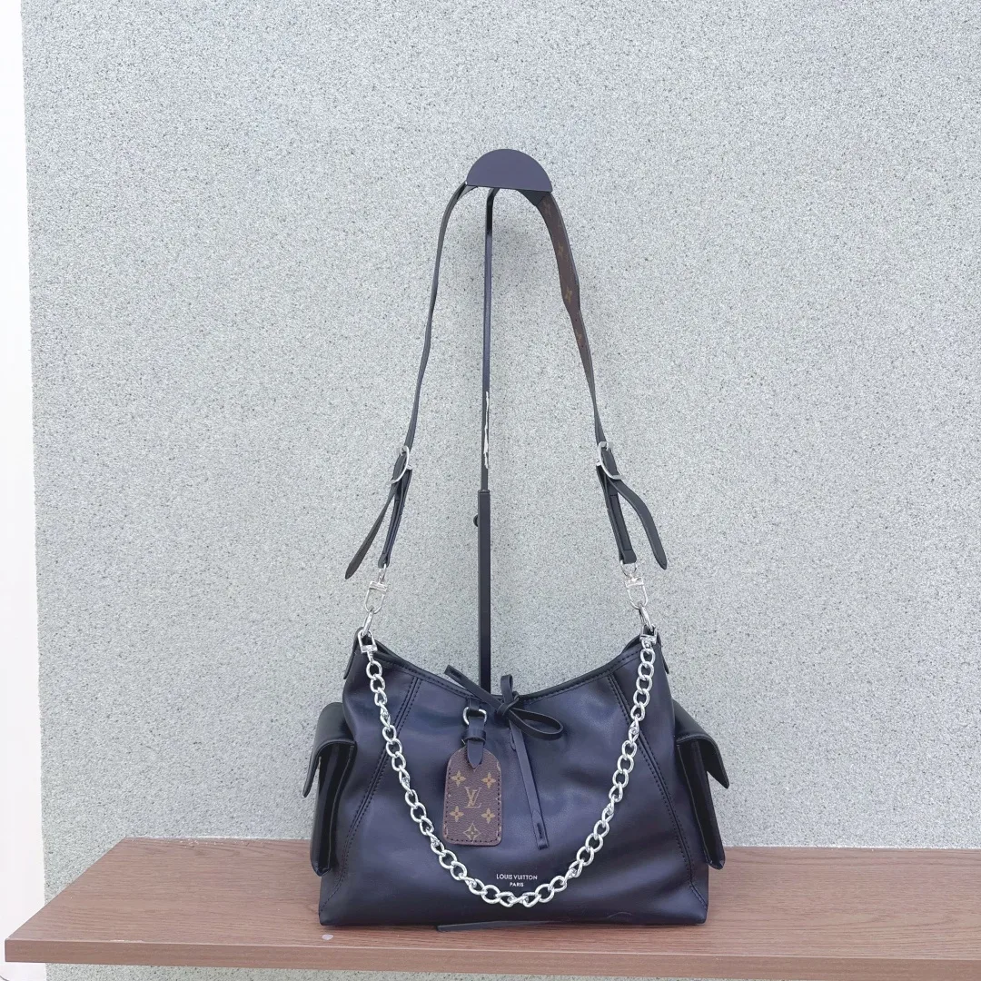Louis Vuitton 32100 Hobo Bag in White & Blue · view 3