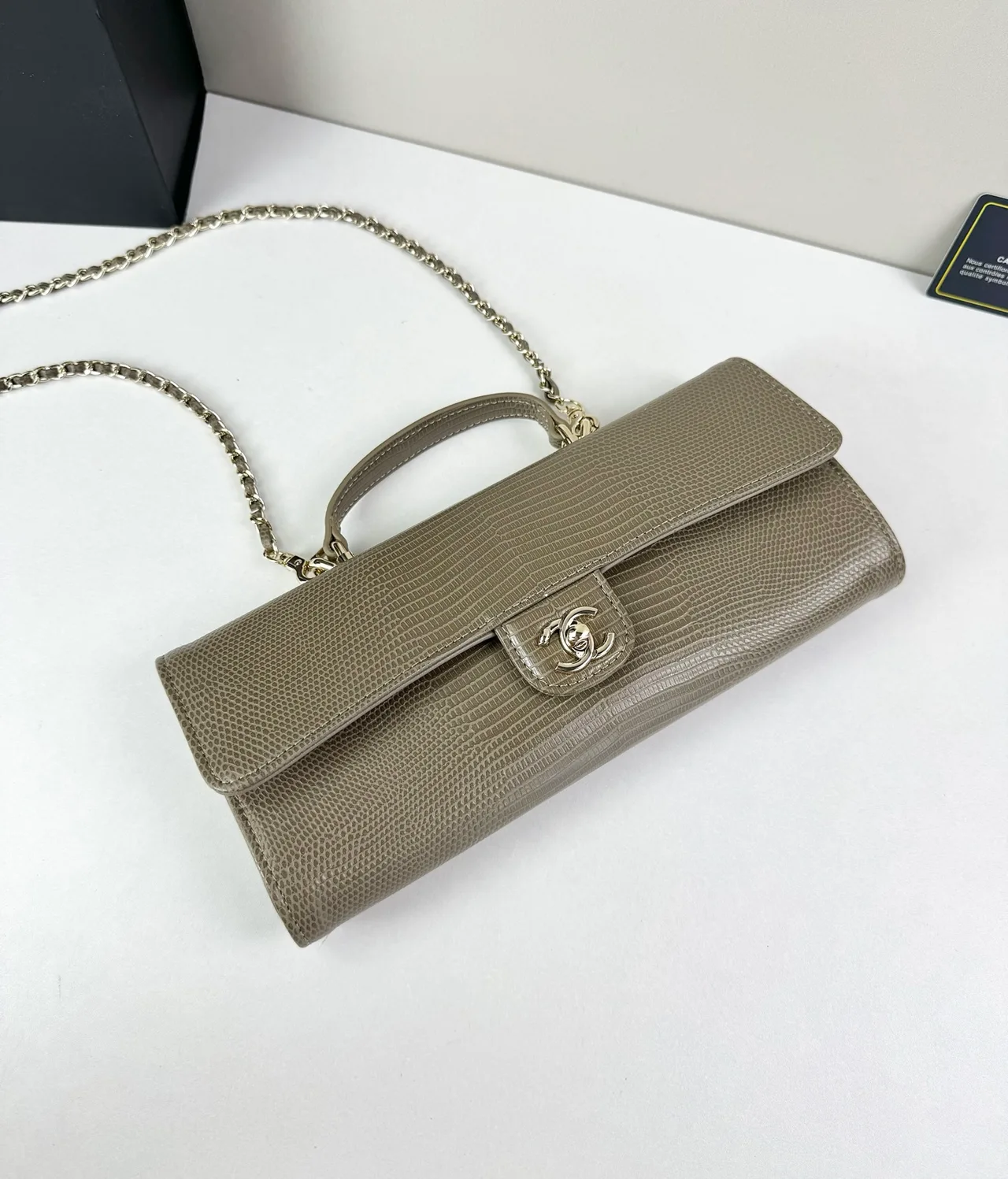 Chanel Baguette Clutch in Grey · view 5