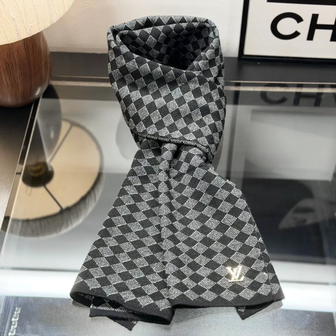 Louis Vuitton Wool Check Hat Scarf and Gloves Set in Grey · view 4