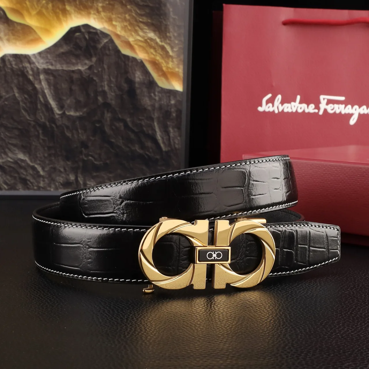 Ferragamo Croc-pattern automatic Gancini belt in Black · view 4