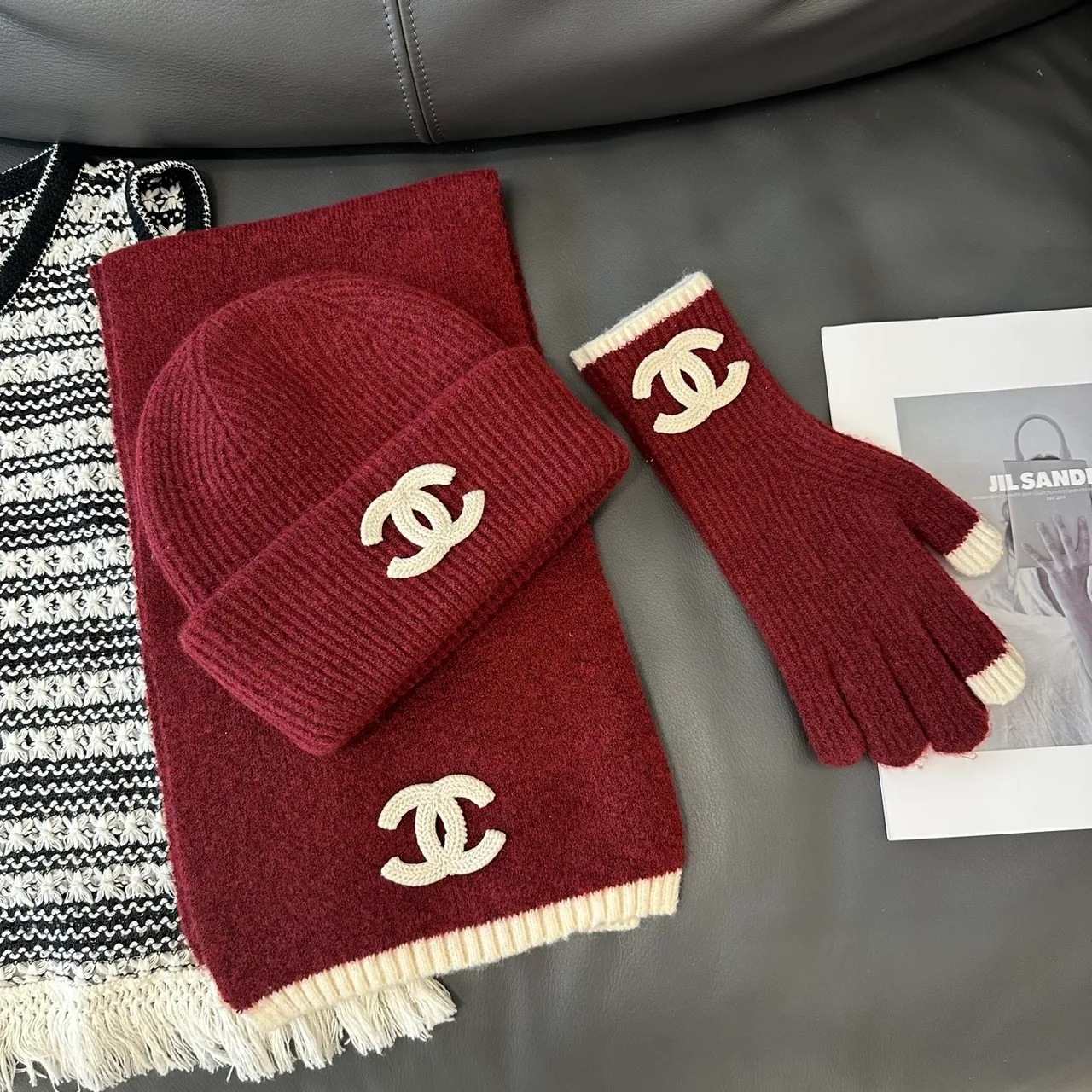 Chanel Hat scarf and gloves knit set in Burgundy & Cream & Black & Beige · view 1
