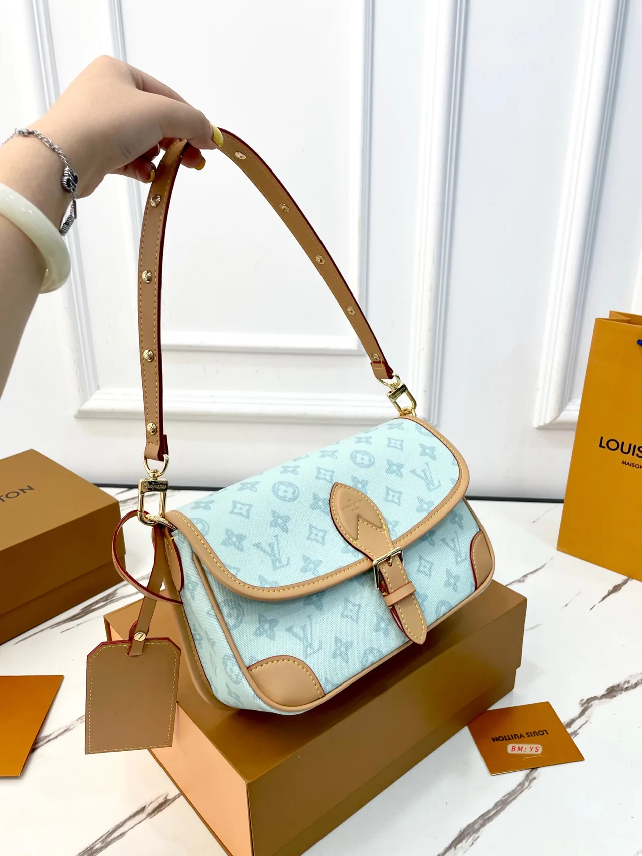 Louis Vuitton Baguette Flap Shoulder Bag in Pink & Beige & Green & Blue & Brown · view 6