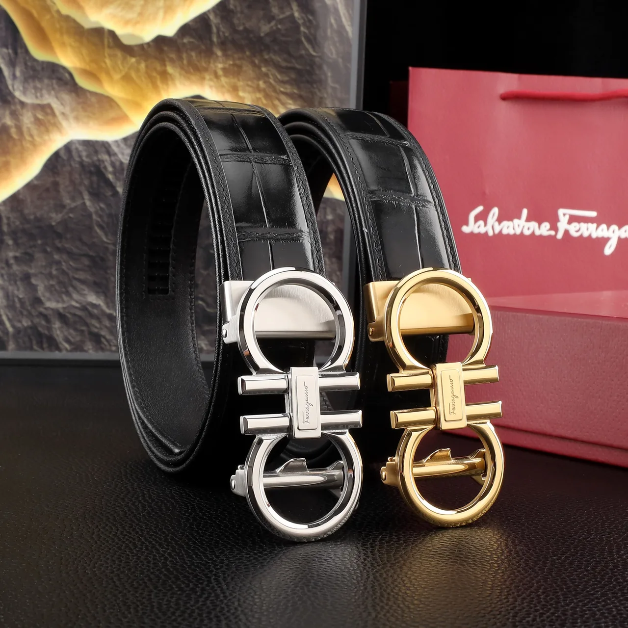 Ferragamo Textured automatic Gancini belt in Black · view 8