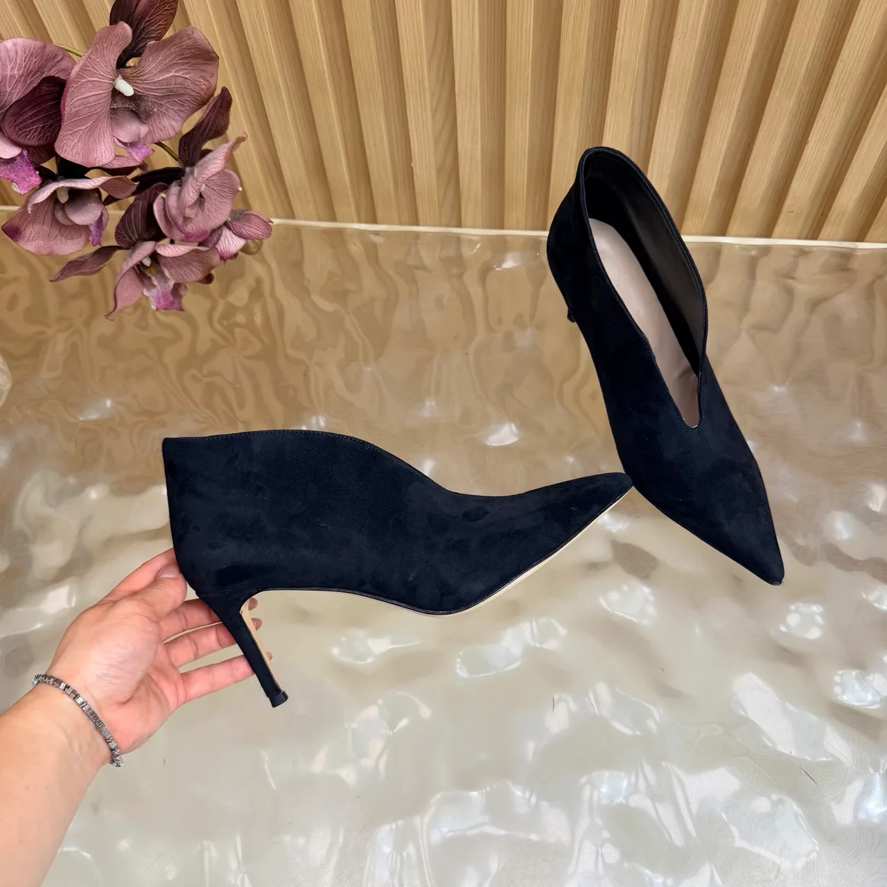 Gianvito Rossi Smooth Pointed-Toe Pointed Booties in Blue · view 6