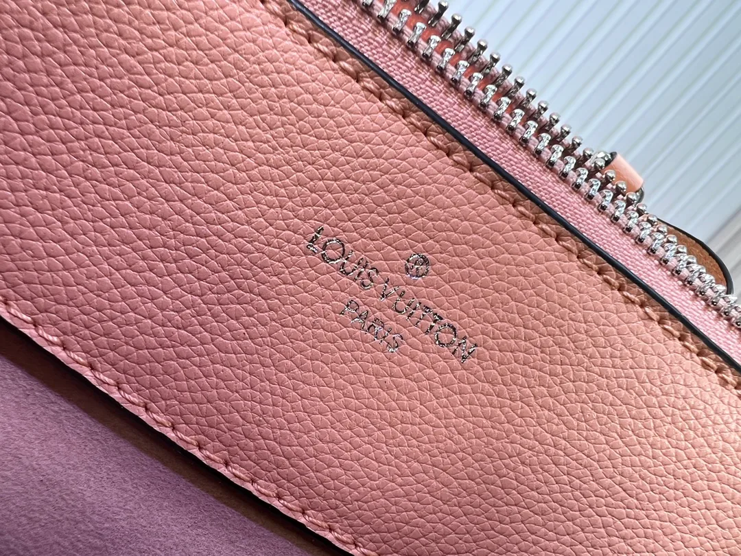 Louis Vuitton Cowhide Crossbody Bag in Pink · view 8
